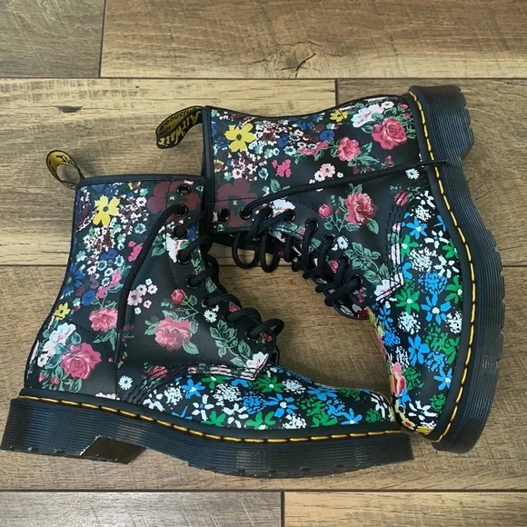 Dr. Martens Floral Moto Leather Boots size 5 - Picture 3 of 7